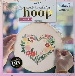 Kreativní vyšívací sada s rámečkem srdce